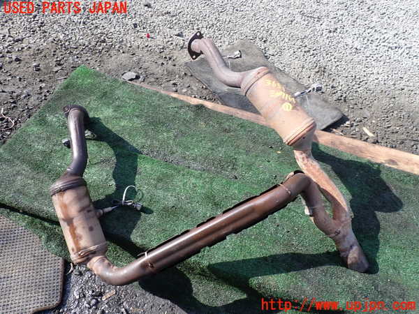 1UPJ-36512661]ジープ・ラングラー アンリミテッド(JK38L)触媒1 中古_m0001.jpg