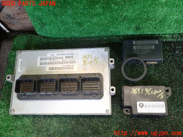 1UPJ-36516110]ジープ・ラングラー アンリミテッド(JK38L)エンジンコンピューター 中古_m0001.jpg