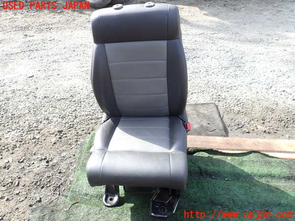 1UPJ-36517035]ジープ・ラングラー アンリミテッド(JK38L)運転席シート 中古_m0001.jpg