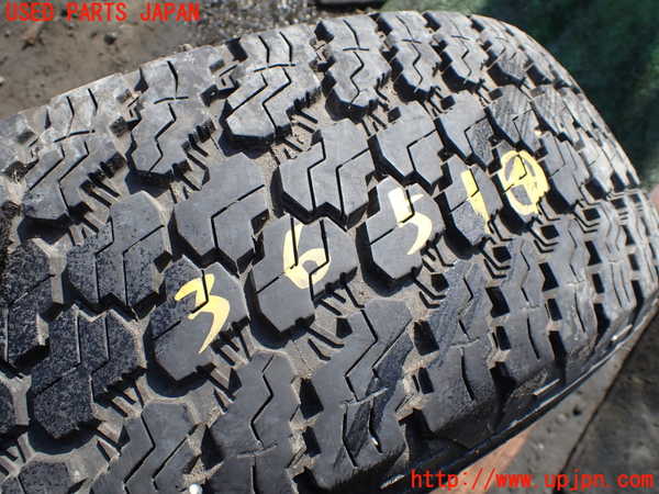 1UPJ-36519039]ジープ・ラングラー アンリミテッド(JK38L)タイヤ　ホイール　1本④ P245/75R17 中古_m0004.jpg