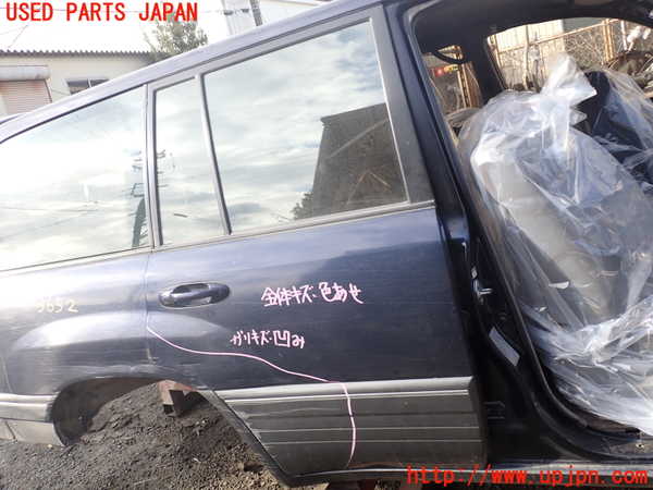 1UPJ-36521290]ランクル100系(UZJ100W)右後ドア 中古(43R-00073 M2E45)_m0001.jpg