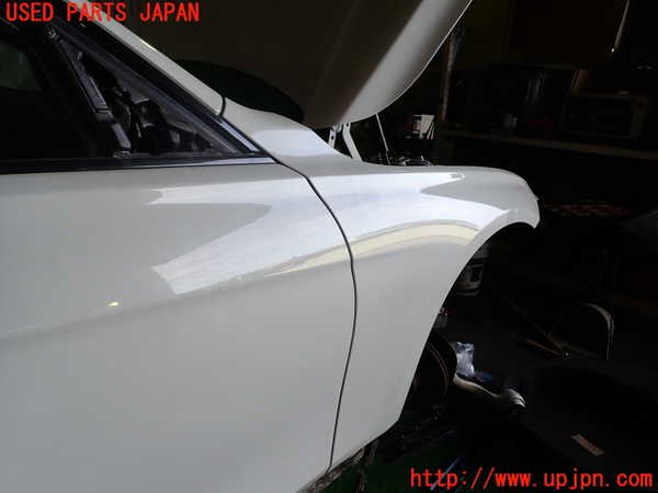 1UPJ-36531080]BMW 330e(8E20)右前フェンダー 中古_m0005.jpg