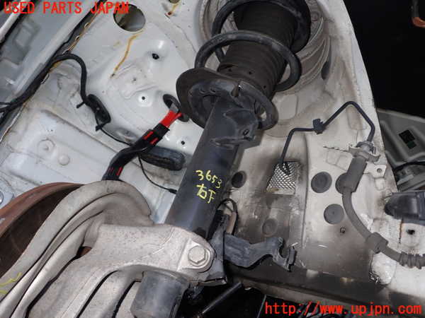 1UPJ-36535015]BMW 330e(8E20)右フロントストラット 中古_m0001.jpg