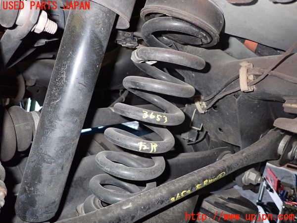 1UPJ-36535105]BMW 330e(8E20)左リアスプリング 中古_m0001.jpg