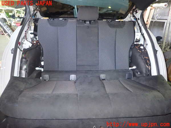 1UPJ-36537385]BMW 330e(8E20)リアシート 中古_m0001.jpg