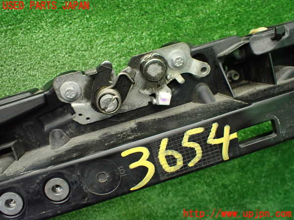 1UPJ-36541041]プジョー・208(P21HN05)コアサポート 中古_m0002.jpg