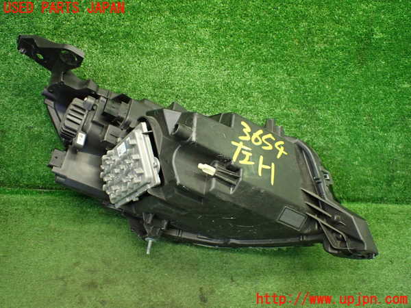 1UPJ-36541132]プジョー・208(P21HN05)左ヘッドライト LED 中古_m0003.jpg