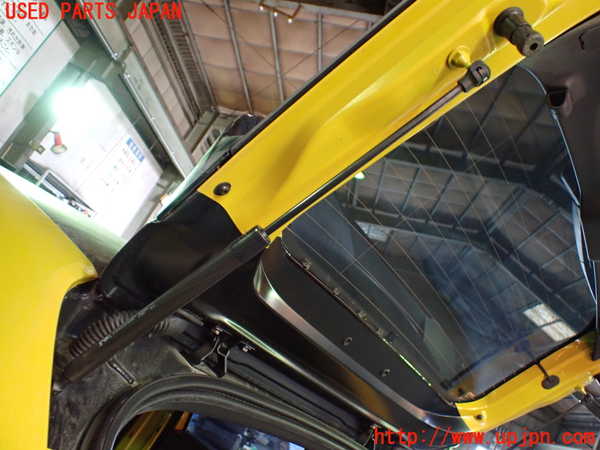 1UPJ-36541584]プジョー・208(P21HN05)リアゲートダンパー 中古_m0002.jpg