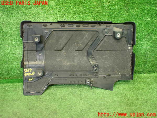 1UPJ-36542160]プジョー・208(P21HN05)エンジンアッパーカバー 中古_m0002.jpg