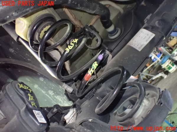1UPJ-36545105]プジョー・208(P21HN05)左リアスプリング 中古_m0001.jpg