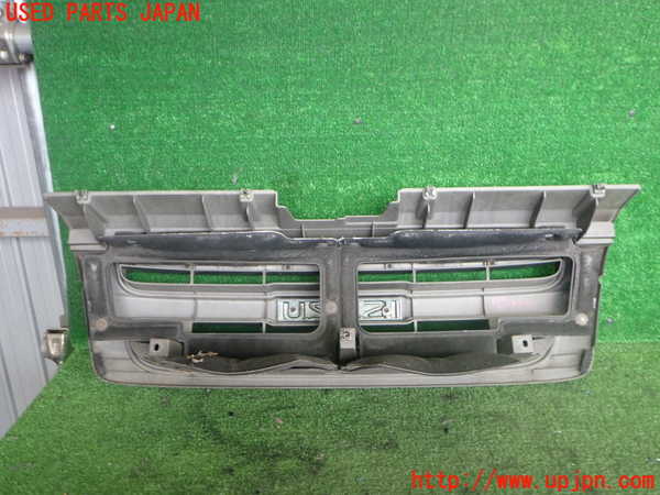 2UPJ-36551050]ビッグホーン(UBS73GW)ラジエターグリル 中古_m0004.jpg