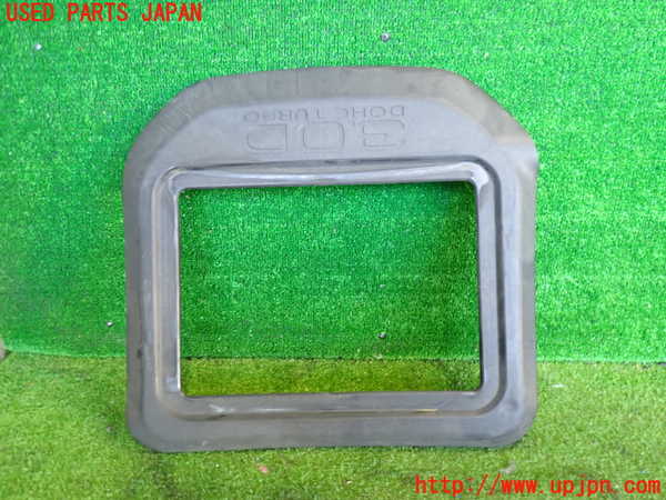 2UPJ-36552160]ビッグホーン(UBS73GW)エンジンアッパーカバー 中古_m0001.jpg