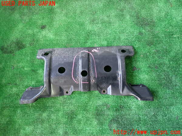 2UPJ-36551721]ビッグホーン(UBS73GW)アンダーカバー1 (ジャンク品) 中古_m0001.jpg