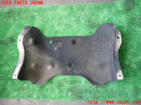 2UPJ-36551722]ビッグホーン(UBS73GW)アンダーカバー2 中古_m0002.jpg