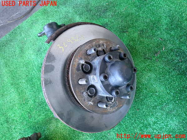 2UPJ-36554290]ビッグホーン(UBS73GW)右フロントナックルハブ 中古_m0002.jpg
