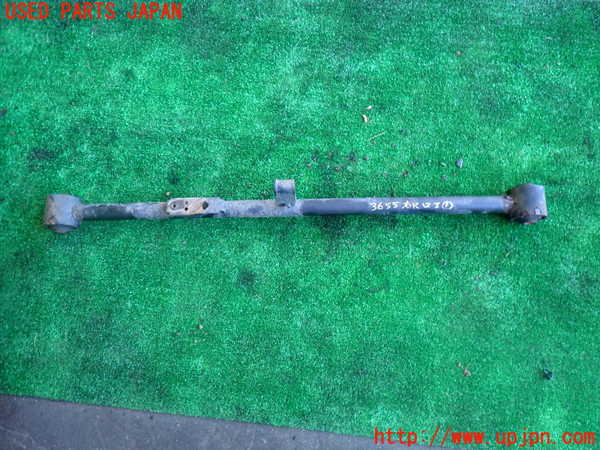 2UPJ-36555200]ビッグホーン(UBS73GW)右リアロアアーム1 中古_m0001.jpg
