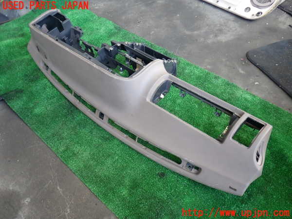 2UPJ-36557505]ビッグホーン(UBS73GW)ダッシュボード 中古_m0002.jpg