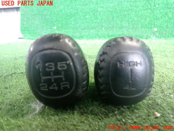 2UPJ-36557570]ビッグホーン(UBS73GW)シフトノブ 中古_m0003.jpg