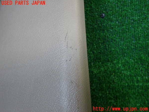 2UPJ-36557665]ビッグホーン(UBS73GW)右センターピラートリム 中古_m0003.jpg