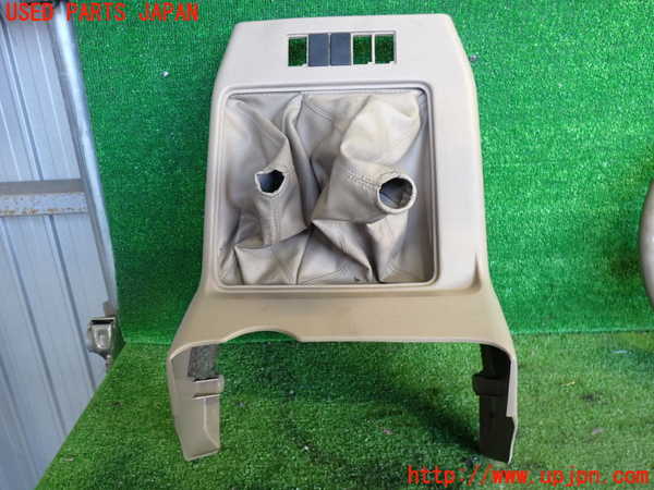 2UPJ-36557575]ビッグホーン(UBS73GW)シフトブーツ 中古_m0001.jpg