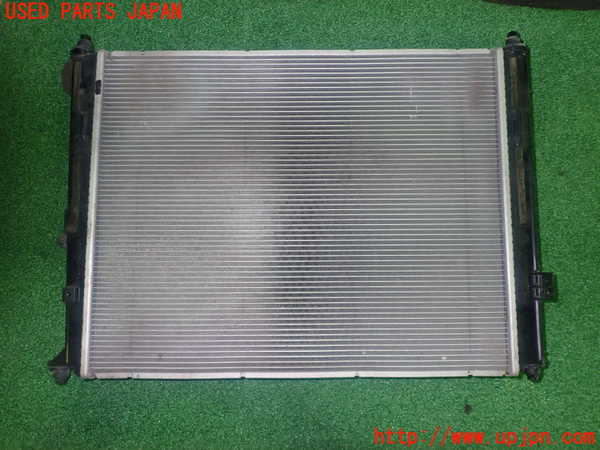 1UPJ-36562321]アバルト・124スパイダー(NF2EK)ラジエーター1 中古_m0001.jpg