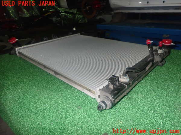 1UPJ-36562321]アバルト・124スパイダー(NF2EK)ラジエーター1 中古_m0003.jpg