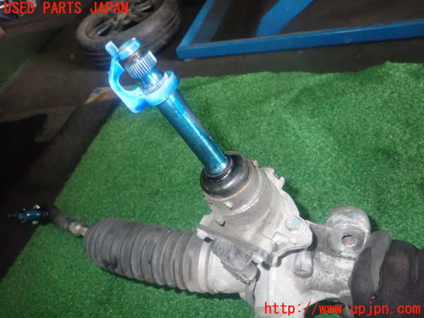 1UPJ-36564235]アバルト・124スパイダー(NF2EK)パワステギアボックス 中古_m0004.jpg