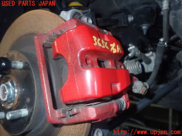1UPJ-36564090]アバルト・124スパイダー(NF2EK)右リアキャリパー 中古_m0001.jpg