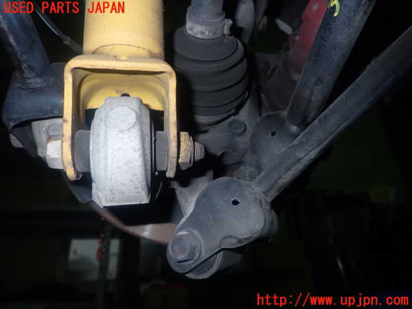 1UPJ-36564305]アバルト・124スパイダー(NF2EK)左リアナックルハブ 中古_m0003.jpg