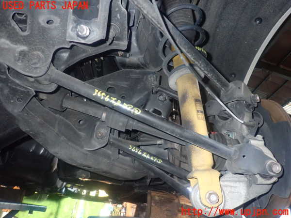 1UPJ-36565205]アバルト・124スパイダー(NF2EK)右リアロアアーム2 中古_m0001.jpg