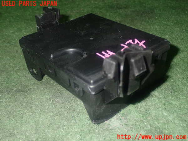 1UPJ-36566150]アバルト・124スパイダー(NF2EK)コンピューター5 中古_m0003.jpg