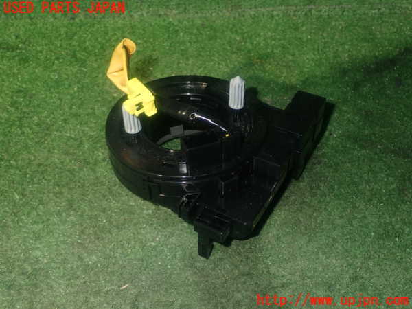 1UPJ-36566800]アバルト・124スパイダー(NF2EK)スパイラルケーブル(リール) 中古_m0003.jpg