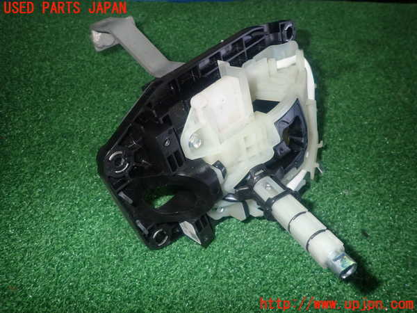 1UPJ-36567555]アバルト・124スパイダー(NF2EK)ATシフトレバー 中古_m0001.jpg