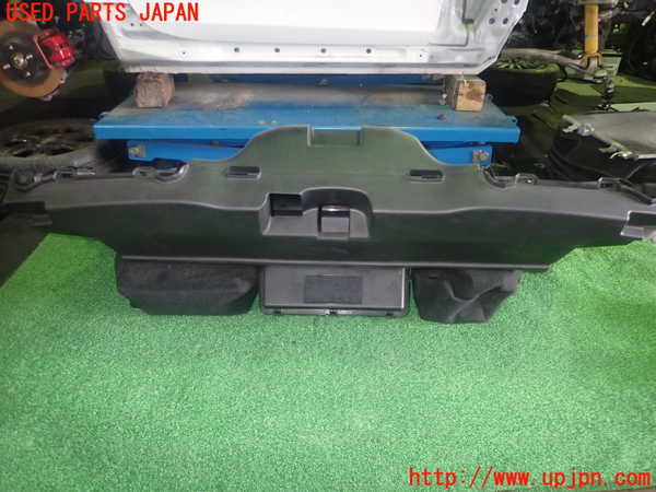 1UPJ-36567841]アバルト・124スパイダー(NF2EK)小物入れ1 中古_m0002.jpg