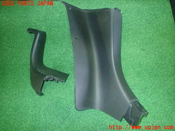 1UPJ-36567680]アバルト・124スパイダー(NF2EK)左リアピラートリム 中古_m0001.jpg