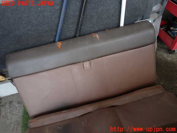 2UPJ-36577385]アルシオーネ(AX7)リアシート 中古_m0002.jpg