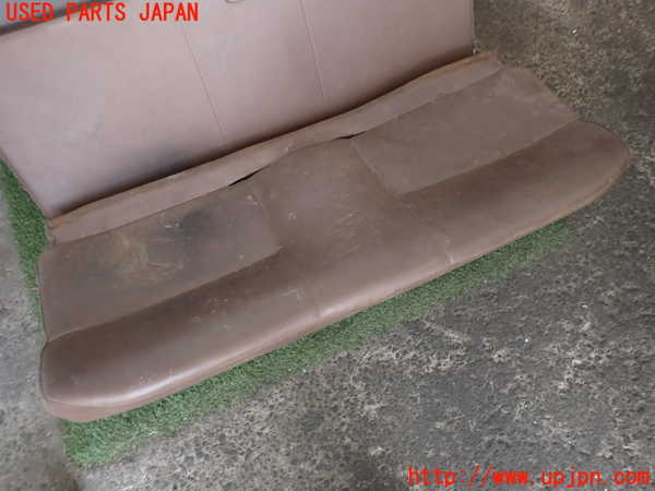 2UPJ-36577385]アルシオーネ(AX7)リアシート 中古_m0004.jpg