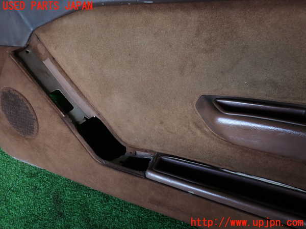 2UPJ-36571234]アルシオーネ(AX7)右ドア内張り (ジャンク品) 中古_m0003.jpg