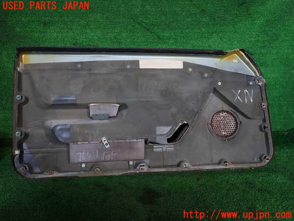 2UPJ-36571234]アルシオーネ(AX7)右ドア内張り (ジャンク品) 中古_m0004.jpg
