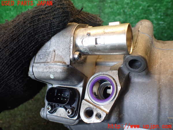 1UPJ-36586025]ベンツ S400 h(ハイブリッド)(222057)エアコンコンプレッサー 中古_m0003.jpg