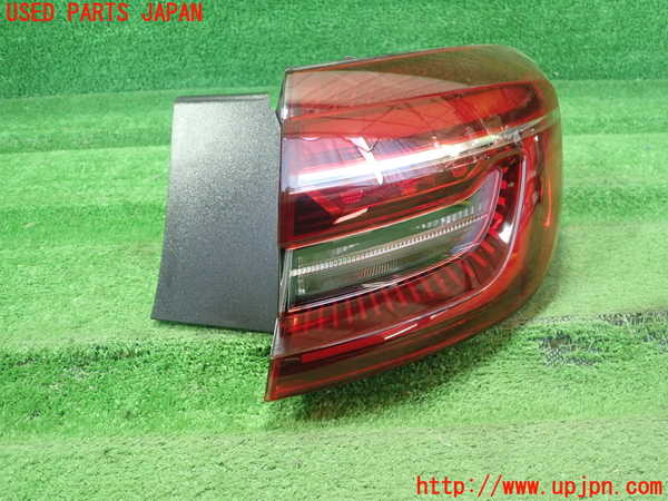 1UPJ-36591530]ルノー・ルーテシア(クリオ)(BJAH5H)右テールランプ 中古_m0001.jpg