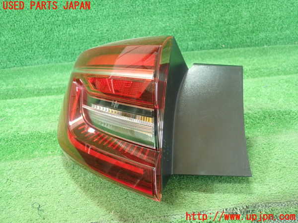 1UPJ-36591536]ルノー・ルーテシア(クリオ)(BJAH5H)左テールランプ 中古_m0001.jpg