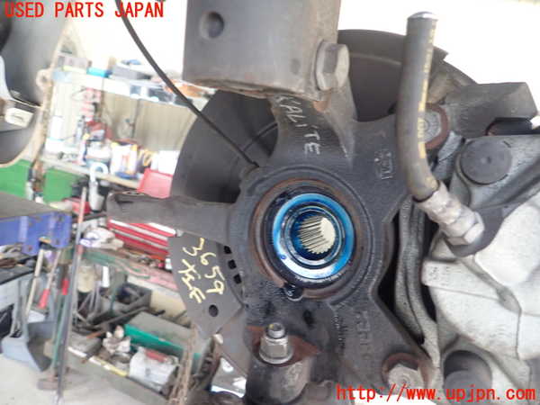 5UPJ-36594295]ルノー・ルーテシア(クリオ)(BJAH5H)左フロントナックルハブ 中古_m0001.jpg