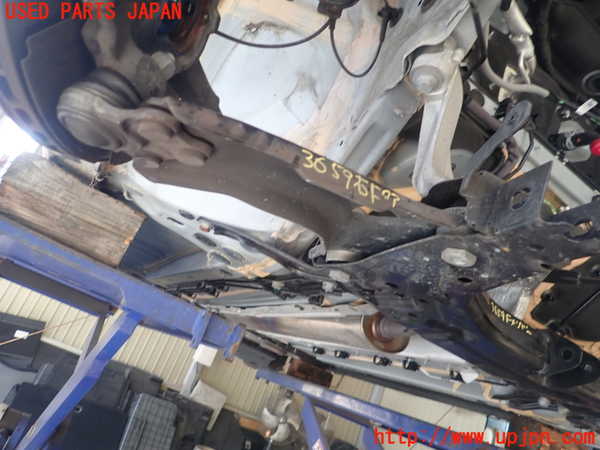 1UPJ-36595176]ルノー・ルーテシア(クリオ)(BJAH5H)右フロントロアアーム1 中古_m0001.jpg