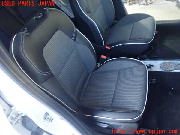 1UPJ-36597035]ルノー・ルーテシア(クリオ)(BJAH5H)運転席シート 中古_m0001.jpg