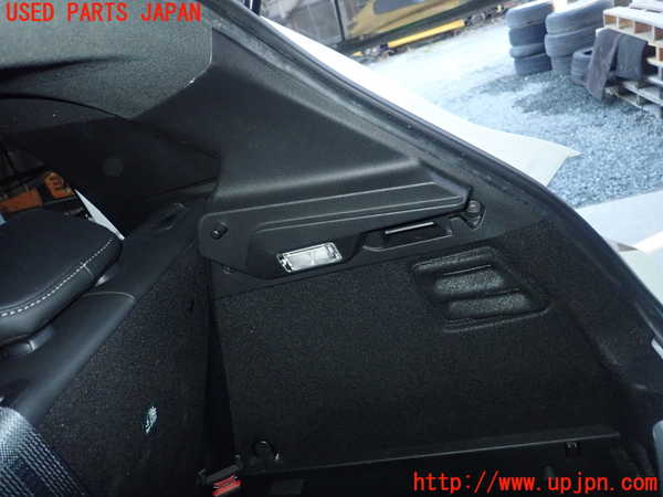 1UPJ-36597675]ルノー・ルーテシア(クリオ)(BJAH5H)右リアピラートリム 中古_m0001.jpg