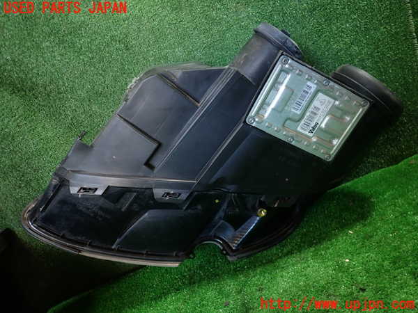 1UPJ-36601130]ジャガー・XKシリーズ(J413A)右ヘッドライト HID 中古_m0004.jpg