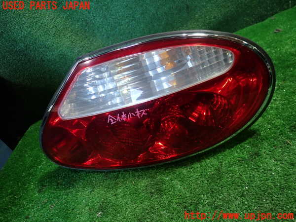 1UPJ-36601530]ジャガー・XKシリーズ(J413A)右テールランプ 中古_m0001.jpg