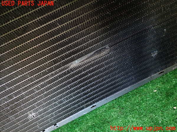 1UPJ-36602322]ジャガー・XKシリーズ(J413A)ラジエーター2 中古_m0002.jpg