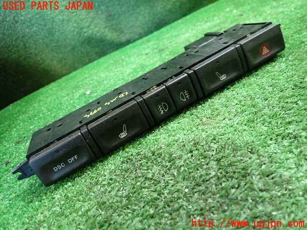 1UPJ-36606306]ジャガー・XKシリーズ(J413A)スイッチ1 (DSC OFF、シートヒーター、フォグ、ハザード) 中古_m0001.jpg